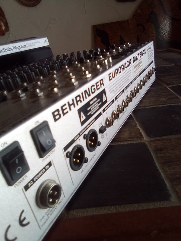 Behringer EURORACK MX1804 X ミキサー アダプター付き Behringer MX1804X Eurorack Mixer with Power Supply