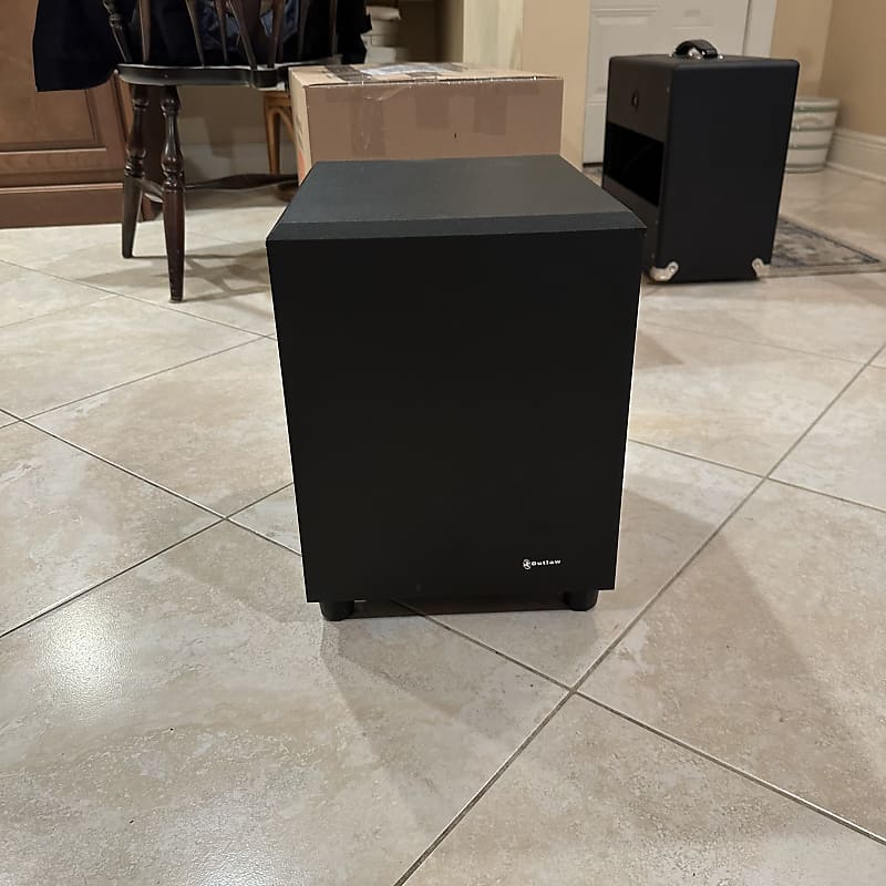 Outlaw Audio M8 Subwoofer - Black  			