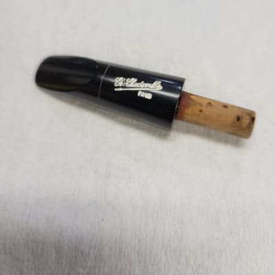 Chedeville Oboe Mouthpiece Single Reed with Ligature, Cap & Box image 2