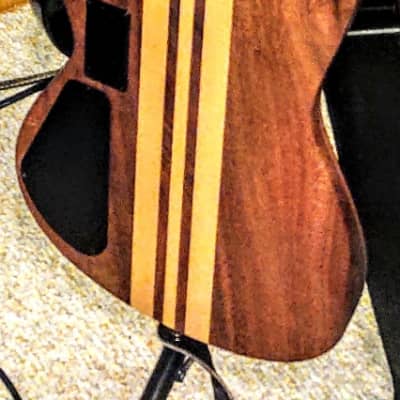 Jackson USA Custom Shop 5 String Bass Maple/Koa image 4
