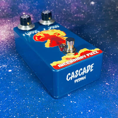 Cascade Pedals Incendiary Fuzz (Infrared Fuzz Device/Modern BeeGee Fuzz) image 3