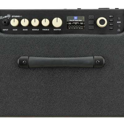 Fender Rumble Studio 40 40-Watt 1x10" Bass Combo Amplifier image 3