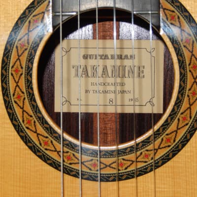HAND MADE IN 1985 - TAKAMINE No8 - SWEET AND POWERFUL CLASSICAL CONCERT GUITAR image 5