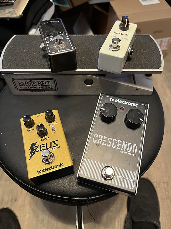 Ernie Ball Volume and random pedals package Reverb