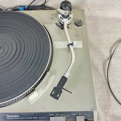 Technics SL-210 1988 Turntable Record Player Vinyl Project Needs Repair image 7