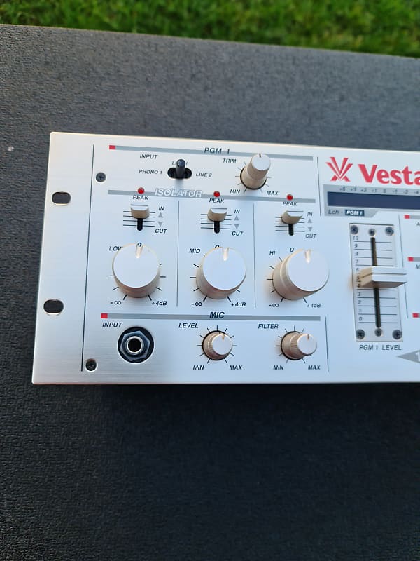 Vestax Pmc-25 DJ Professional Mixing Controller
