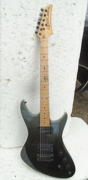 QUEST ATAK 2 GUITAR, 1980'S, JAPAN, MATSUMOKU FACTORY, RARE COLOR