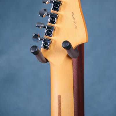 Fender American Professional II Jazzmaster Left Handed Rosewood Fingerboard - 3-Color Sunburst - US23013309-3-Color Sunburst image 7