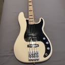 Fender  Special Edition Deluxe PJ Bass Olympic White
