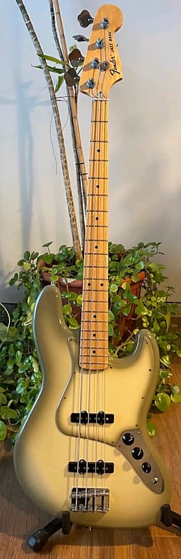 Fender Jazz Bass Antigua Finish FSR Special And Limited Edition From 2012 - Very Rare and Almost Like New! 70's Headstrock image 1