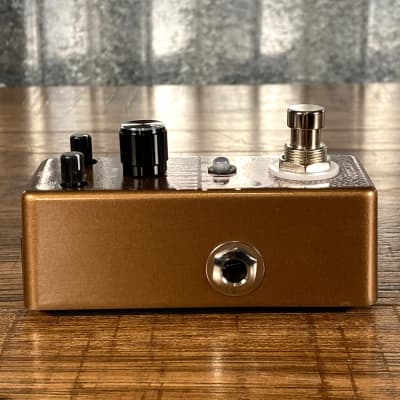 Outlaw Effects Five O'Clock Fuzz Guitar Effect Pedal image 6