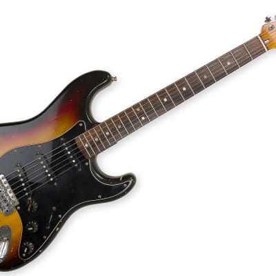 Fender Stratocaster with 3-Bolt Neck, Rosewood Fretboard 1977 - Sunburst image 2
