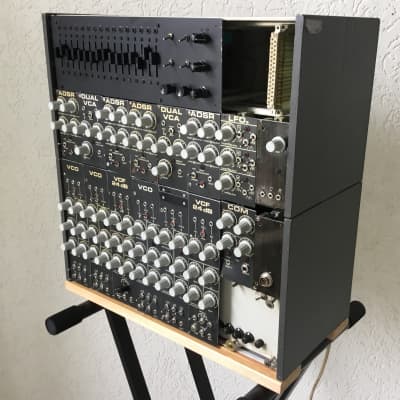 Elektor Formant  - analog Modular Synthesizer image 1