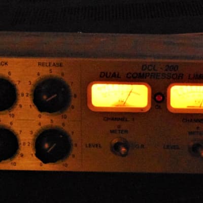 Summit Audio DCL-200 Dual Channel Tube Compressor Limiter 2010s - Silver image 2