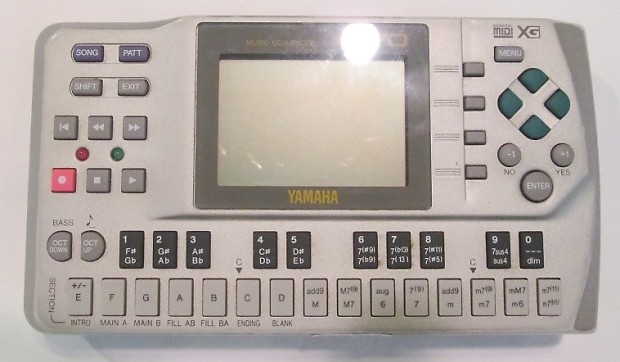 Yamaha QY70