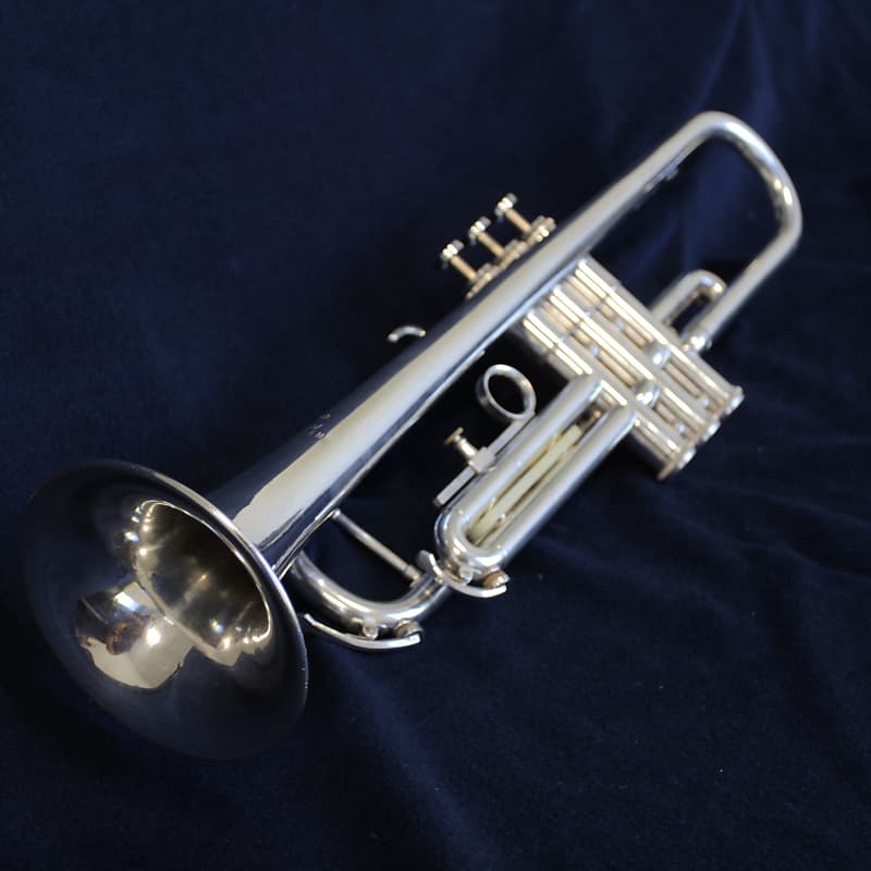 トランペット　Getzen Eterna Doc Severinsen Getzen Eterna Doc Severinsen 1968 Silver | Reverb