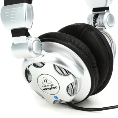 Alesis Nitro Mesh Electronic Drum Set  Bundle with Behringer HPX2000 High-Definition DJ Headphones image 2