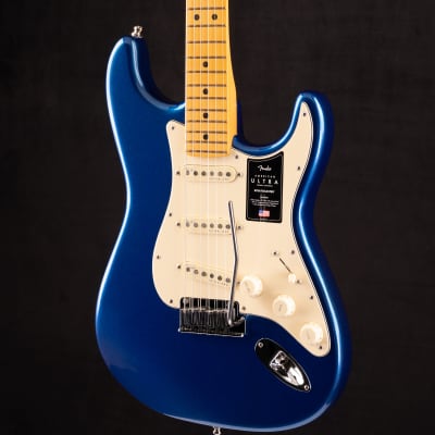 Fender American Ultra Stratocaster Cobra Blue 206 image 3