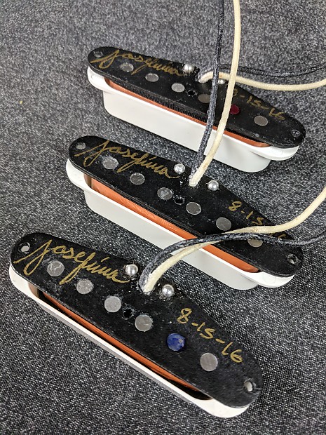 Dual mag strat pickups hot sale