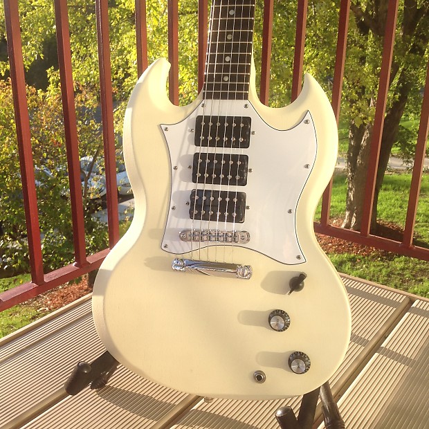 Gibson SG Special Faded 3 2007 Worn White W/HSC | Reverb
