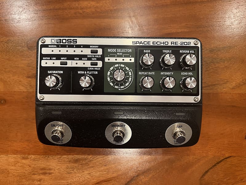 Boss RE-202 Space Echo