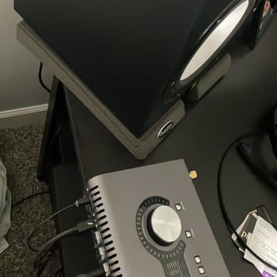 Yamaha HS8 Powered Studio Monitor (Pair) image 5