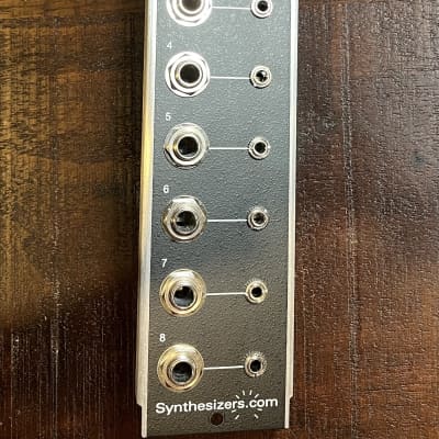 Synthesizers.com Q122 Mini Jack Interface 2017 - Black image 1
