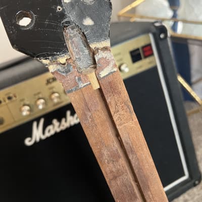 Gibson Les Paul Deluxe 1970 1972 Body Neck Project Husk image 3