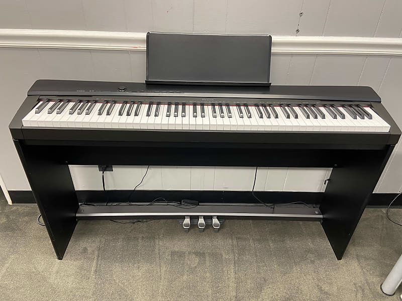 Casio Privia PX-135 88 key Digital Console Piano with Stand (2013