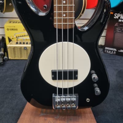 Fleabass bass guitars