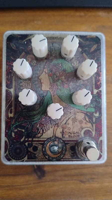 Fuzzhugger Algal Bloom