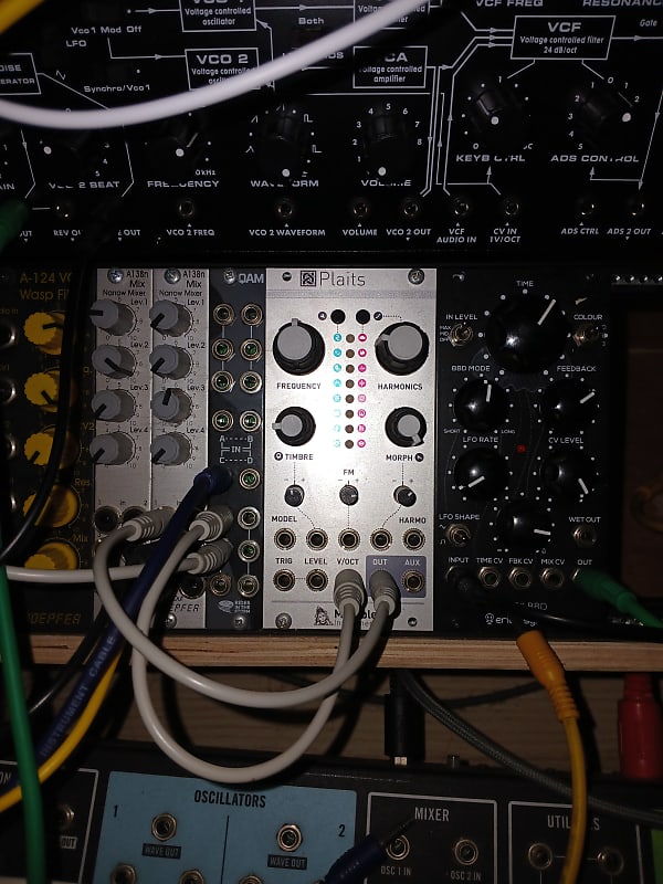 Mutable Instruments Plaits