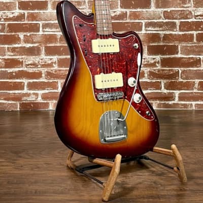 Iconic Guitars Cardiff 2022 w/ 2-Tone Sunburst finish NEW (Authorized Dealer) image 1