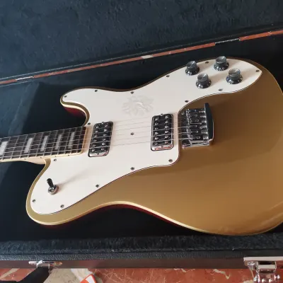 Schecter PT Fastback Gold Top image 2