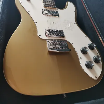 Schecter PT Fastback Gold Top image 3