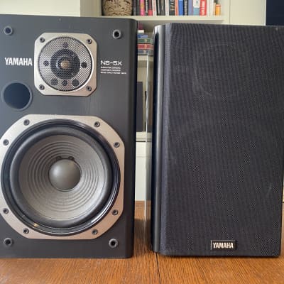 Yamaha CD-1050 player, Yamaha Cassette Deck KX-230;  Yamaha Stereo Receiver RX-300; Yamaha Amp RX-330; Yamaha NS-5X speakers 1985 - Black