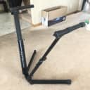 Ultimate Support V-Stand Keyboard Stand Practically Perfect Condition!