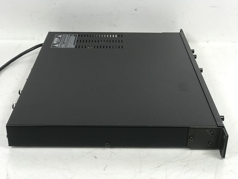 Roland SN-550 Digital Noise Eliminator | Reverb Roland SN-550 Digital Noise Eliminator | Reverb