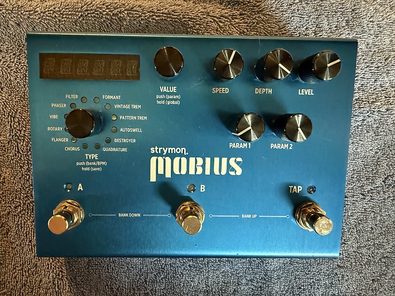 Strymon Mobius