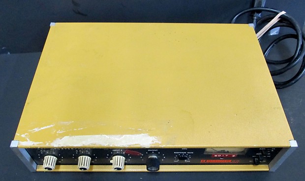 Shure SE30 Gated Compressor mixer Reverb