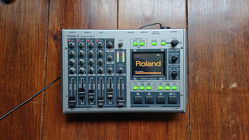 Roland VR-3 Pro Portable audio/video AV Mixer