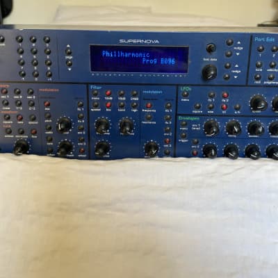 Novation Supernova Polyphonic Rackmount Synthesizer 1998 - Blue