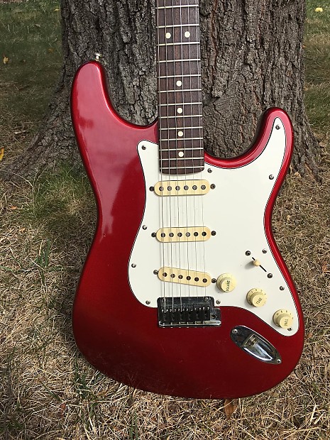 Fender Strat,USA,1995,Candy Apple Red,Matching | Reverb Fender Strat,USA,1995,Candy Apple Red,Matching | Reverb