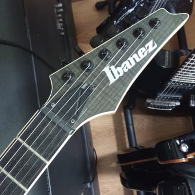 2018 Ibanez FRIX6FEAH fr series 6 string sent in a case image 3