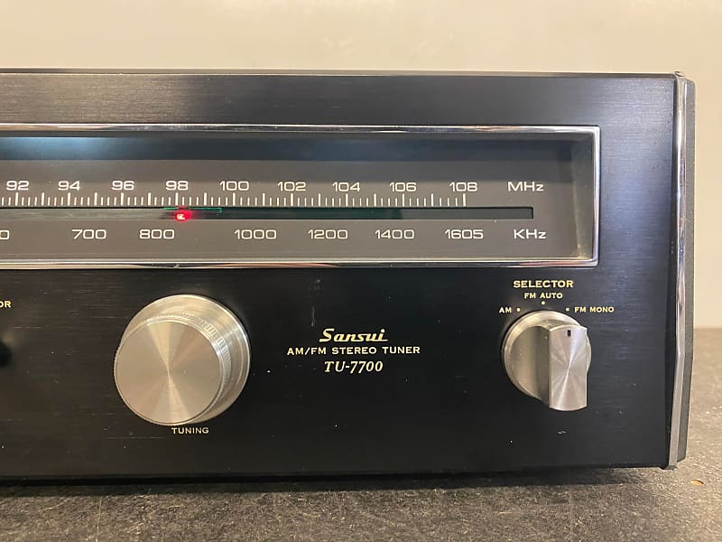 Vintage Sansui TU-7700 FM/AM Stereo Tuner. Serviced - Very good condition!