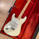 Fender Jimi Hendrix Voodoo Stratocaster with Maple Fretboard 1997 Olympic White