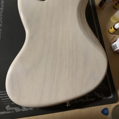 2019 Wilkins RoadTested Bass WRTJ4 Classic  Trans White ! image 12