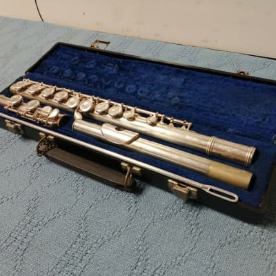 Gemeinhardt M2 Student Model Flute With Hard Shell Case Ready To Play image 11