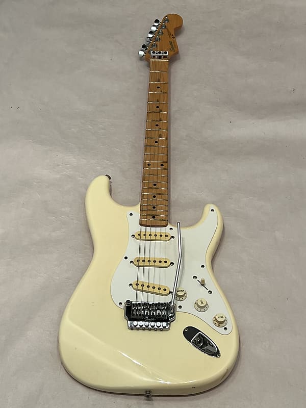 Squier by Fender Stratocaster Electric Guitar System 1 E | Reverb