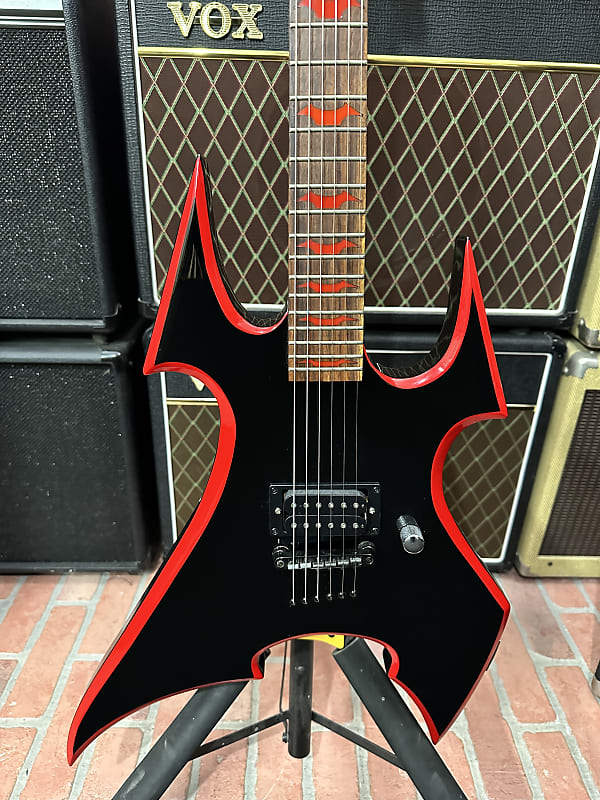 B.C. Rich Avenge Son of Beast Reverb